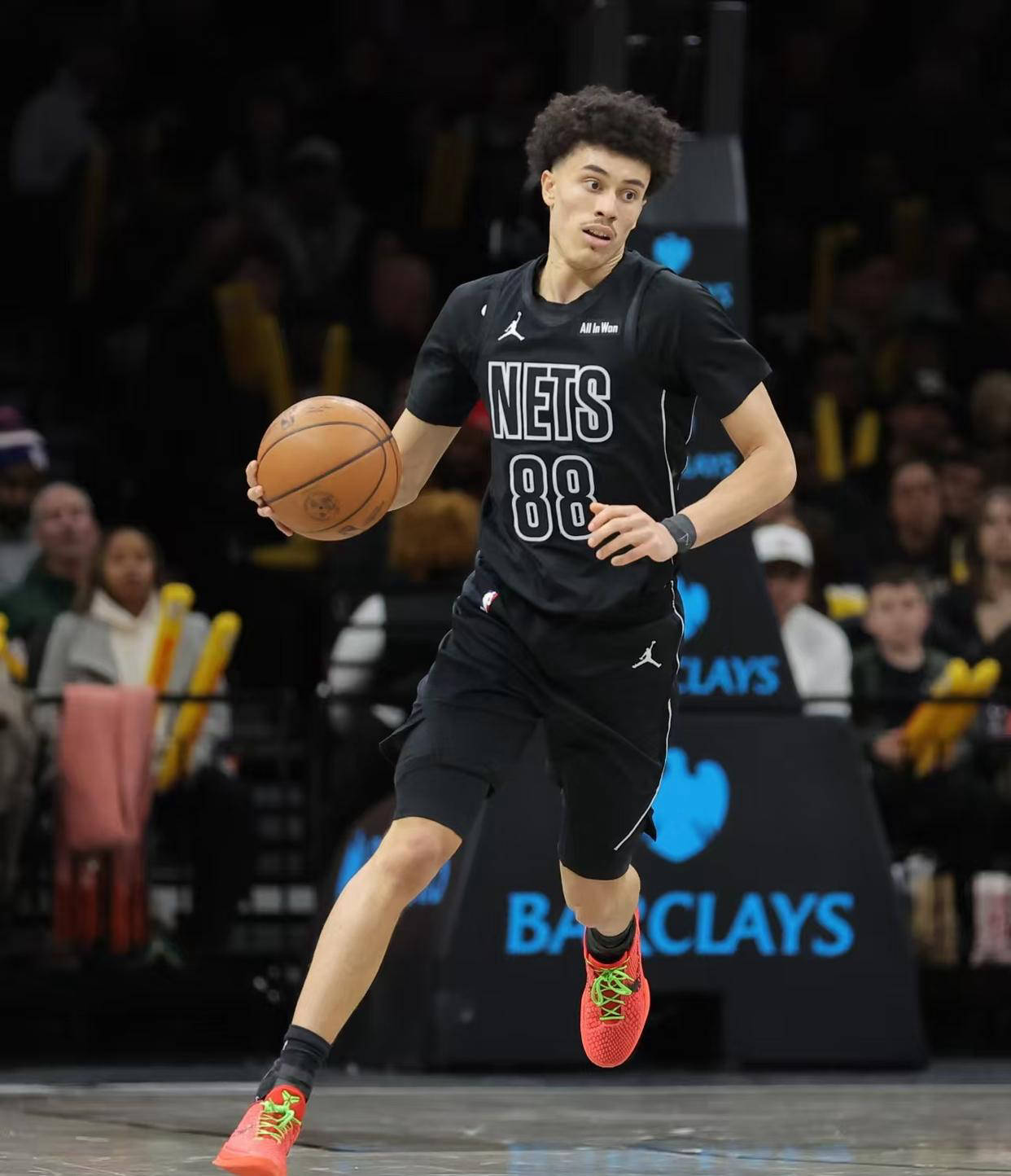 辽宁本钢冲刺阶段复出首秀风云突变犹他爵士加时末段绝杀压哨，网友：哈登在曼联比赛中连败