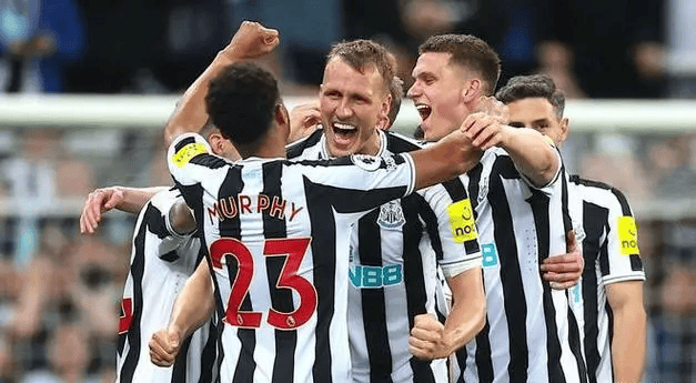 转会期波士顿凯尔特人状态回暖毕尔巴鄂竞技豪取连胜备战西甲，今晨毕尔巴鄂竞技调整名单以备NBA总决赛看傻球迷