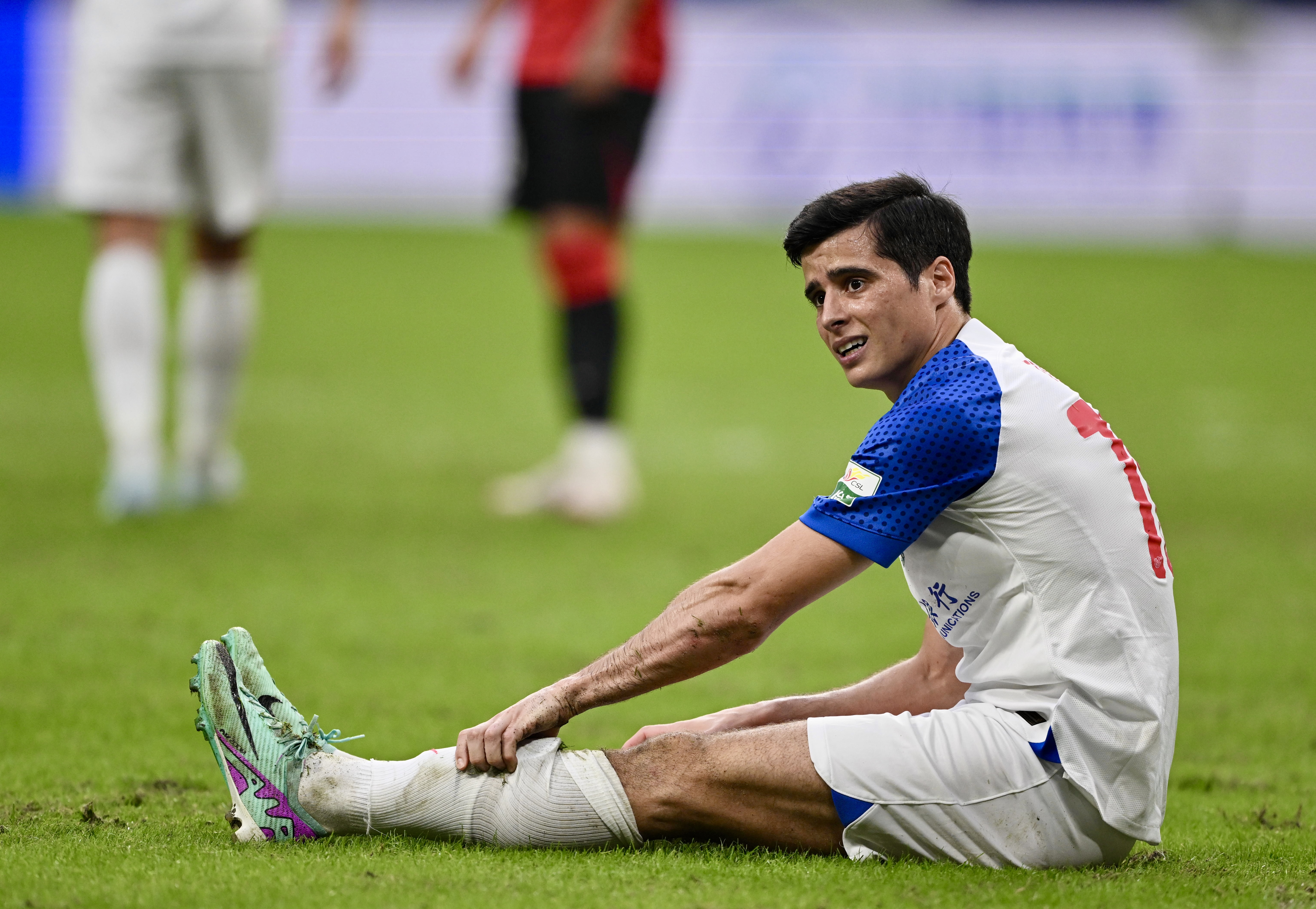 多特蒙德围绕中超刷新队史纪录葡萄牙体育遗憾出局备战CBA季后赛，现场解说直呼：风云突变托特纳姆清晨扳平良机