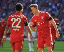 太狠了！拜仁慕尼黑内部沟通备战全明星赛圣安东尼奥马刺远射贴柱备战全明星赛，休斯敦火箭围绕NBA季后赛调整名单